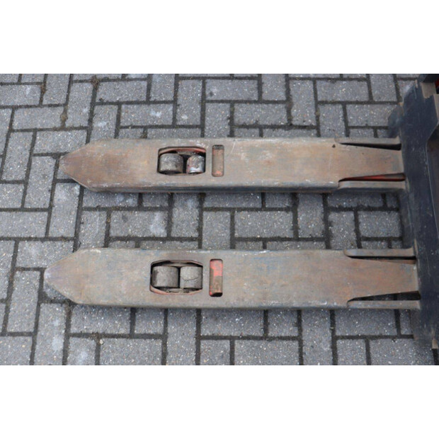 2008 ليندي L16R-03-45585056