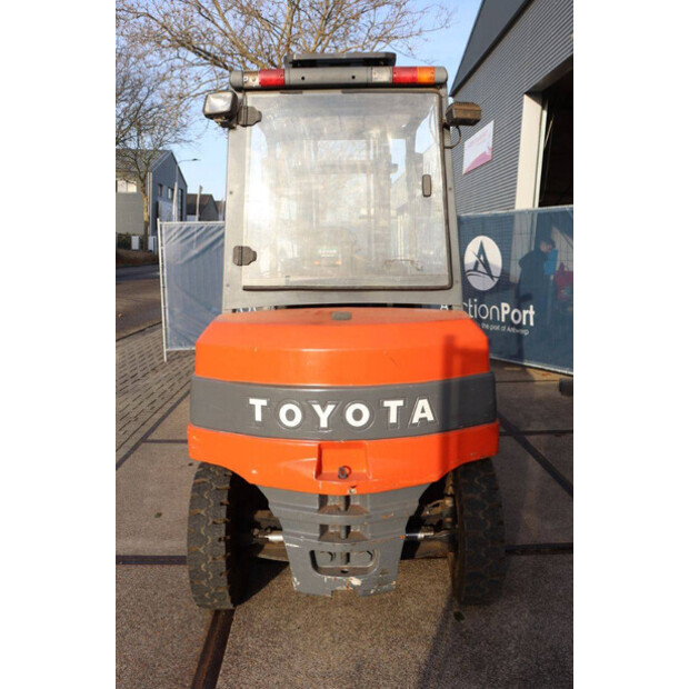 2005 Toyota 7FBMF40-45585079