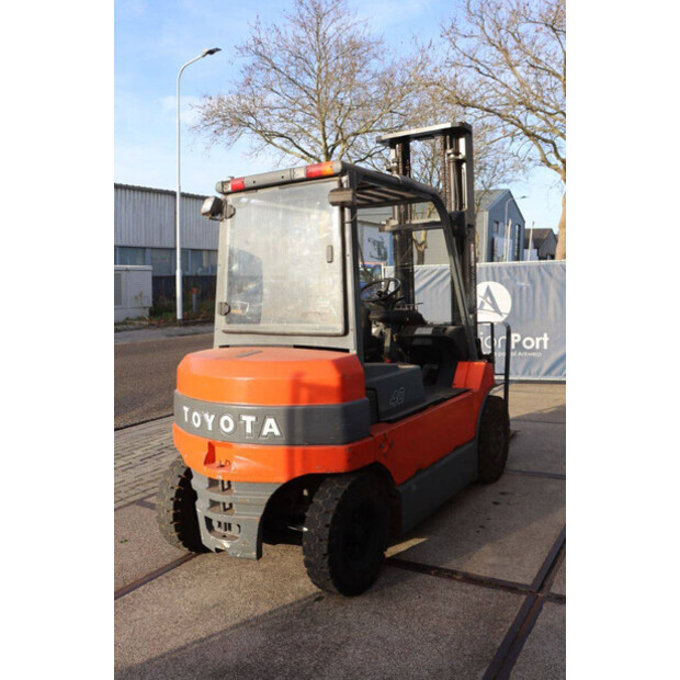 2005 Toyota 7FBMF40-45585080