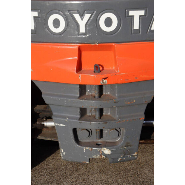 2005 Toyota 7FBMF40-45585093