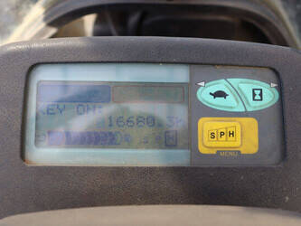 2005-toyota-7fbmf40-1425249-45585106