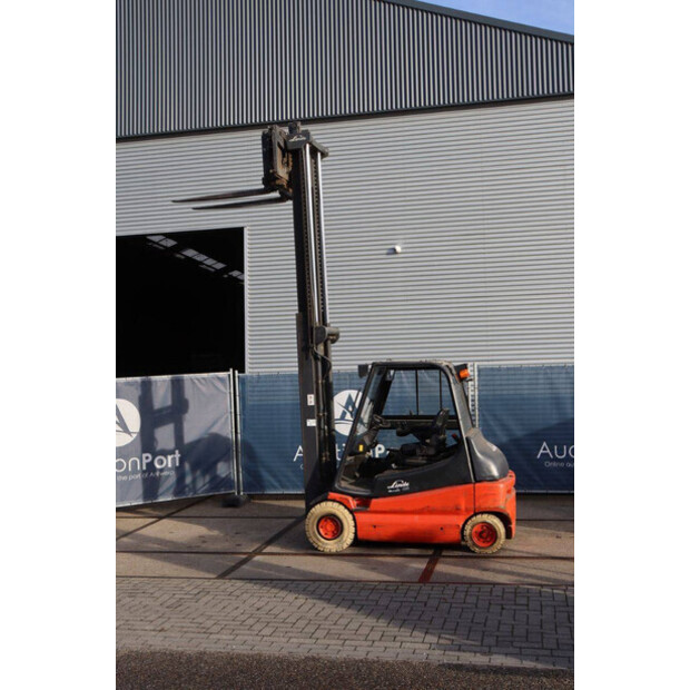 2001 Linde E30-02-45585148