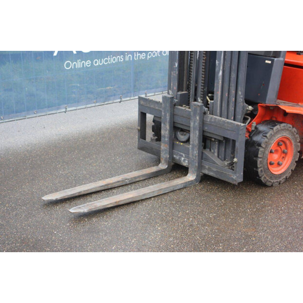 2000 Linde E12-45585188