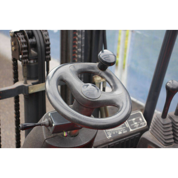 2000 Linde E12-45585200