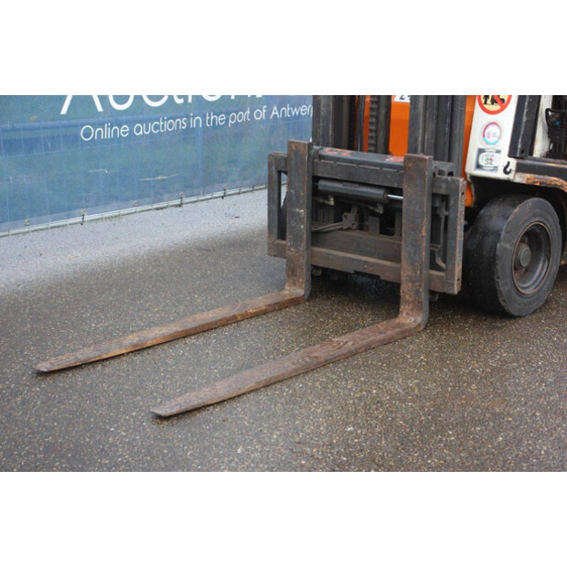 1996 ستيل R50-15-45585245