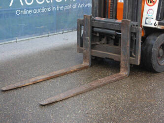 1996-still-r50-15-1425254-45585245