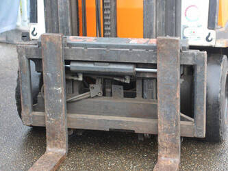 1996-still-r50-15-1425254-45585246