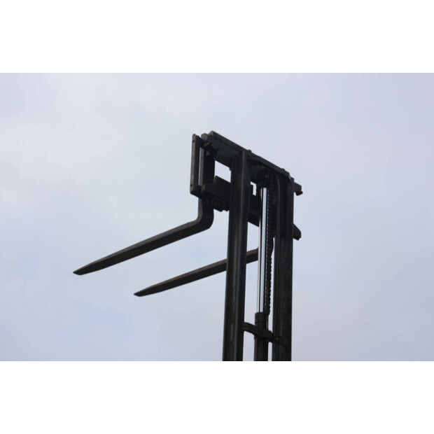 1996 ستيل R50-15-45585262