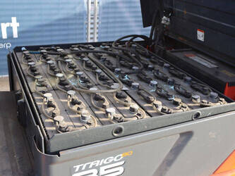 2013-toyota-8fbmt35-1425255-45585295