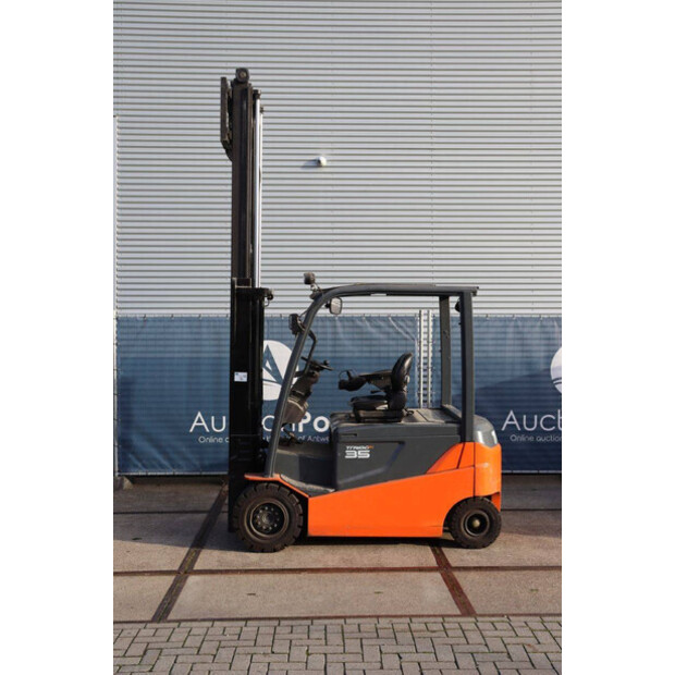 2013 تويوتا 8FBMT35-45585298