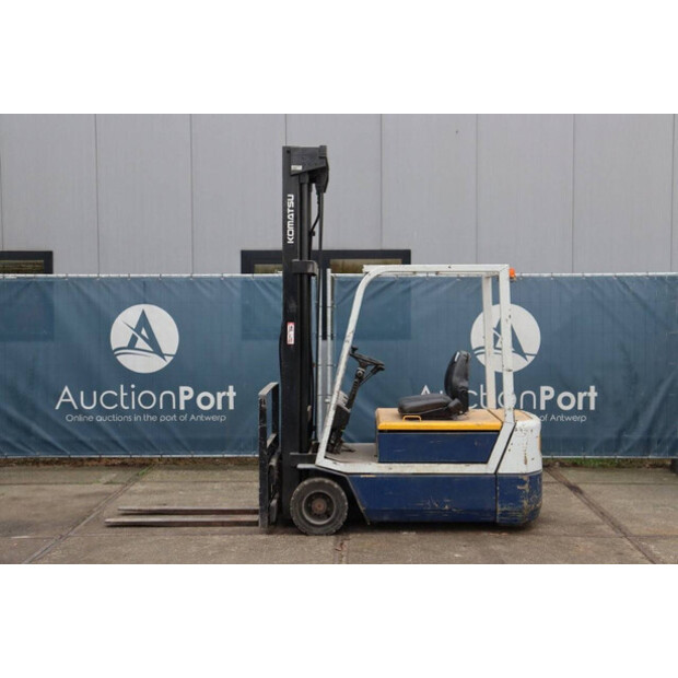 1998 كوماتسو FB20M-2E-45585503