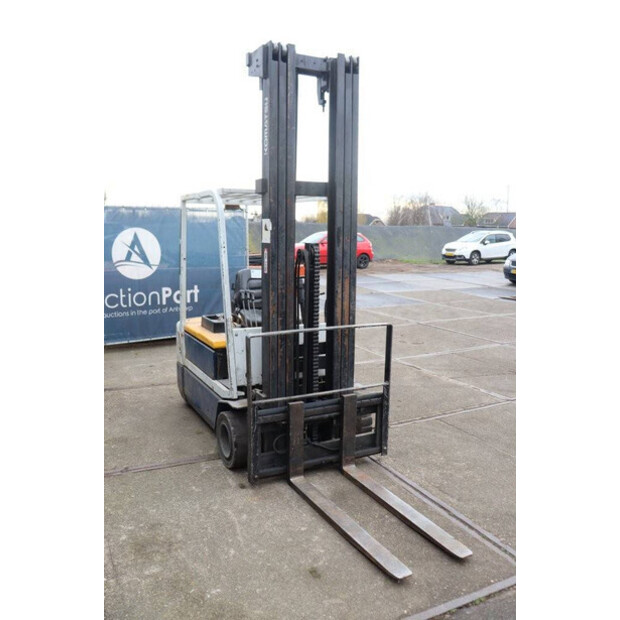 1998 كوماتسو FB20M-2E-45585508