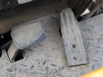 1998-komatsu-fb20m-2e-1425262-45585523