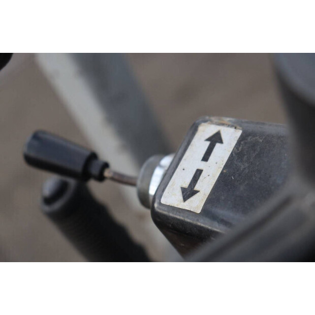 1998 كوماتسو FB20M-2E-45585526