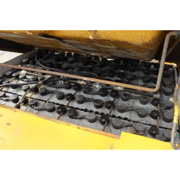 1993 يال ERC 25 AGS-45585566