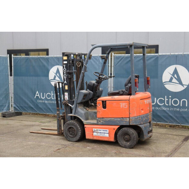 تويوتا FB15-45585610