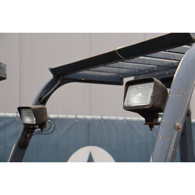 تويوتا FB15-45585622