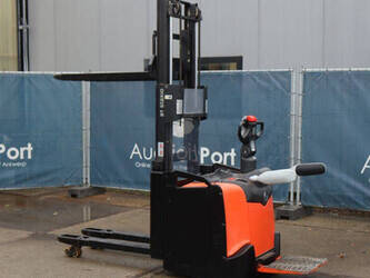 2016-bt-spe200d-1425267-45585698