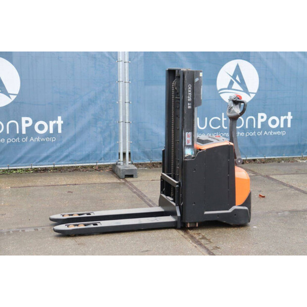 2016 تويوتا SWE200D-45585703