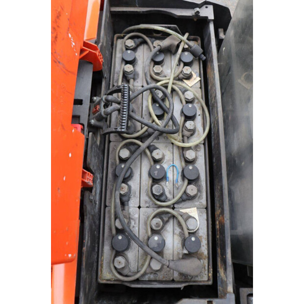 2016 تويوتا SWE200D-45585722