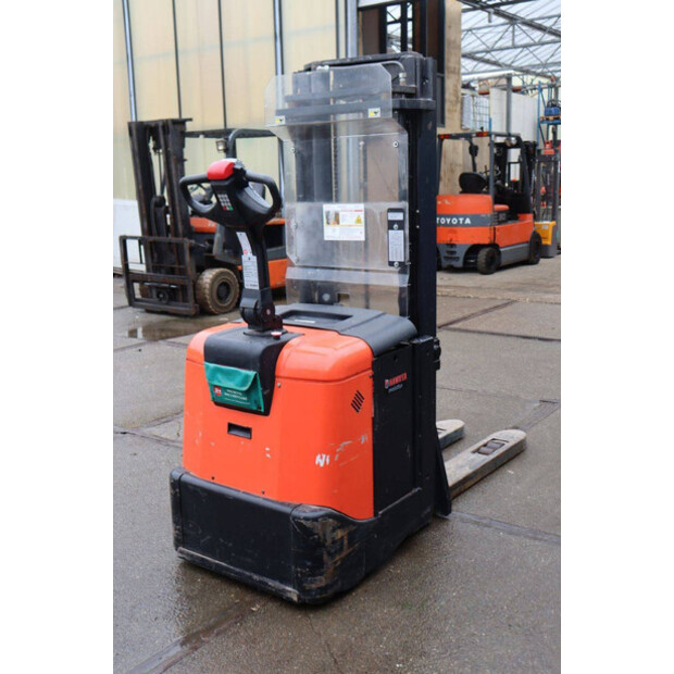 2008 BT SPE160L-45585735