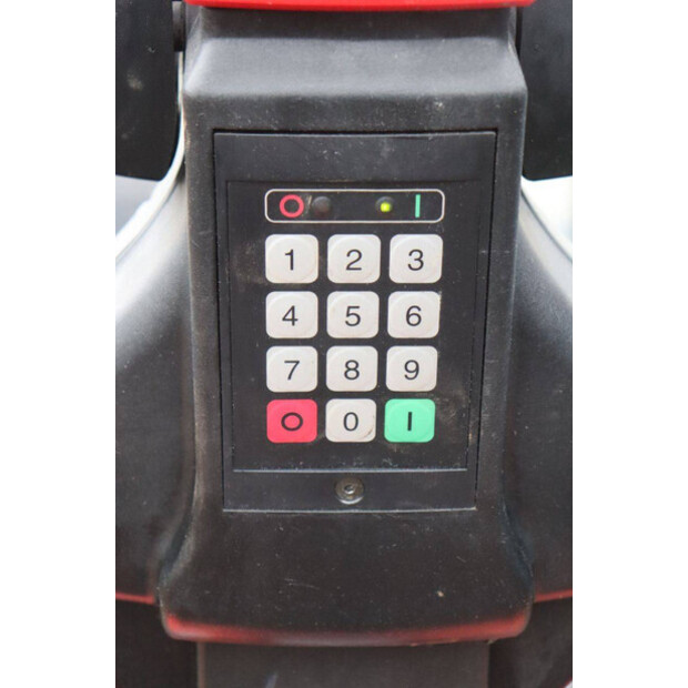 2008 BT SPE160L-45585746