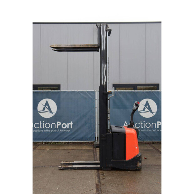 2008 BT SPE160L-45585751