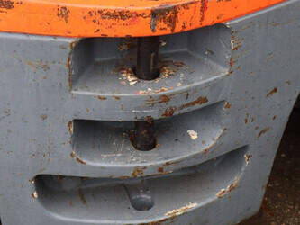 2009-toyota-7fbmf30-1425270-45585772