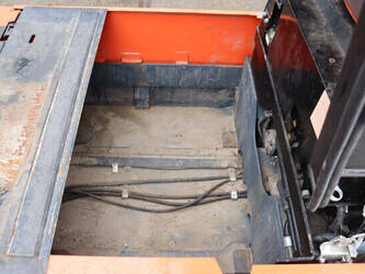 2009-toyota-7fbmf30-1425270-45585782