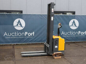 صورة ل مكدس البليت جنجهينريتش EMD 220