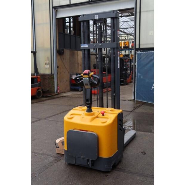 Jungheinrich EMD 220-45585869