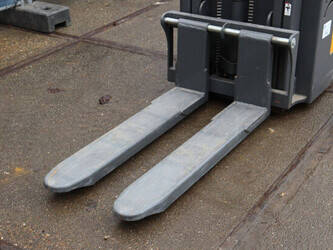 jungheinrich-emd-220-45585873