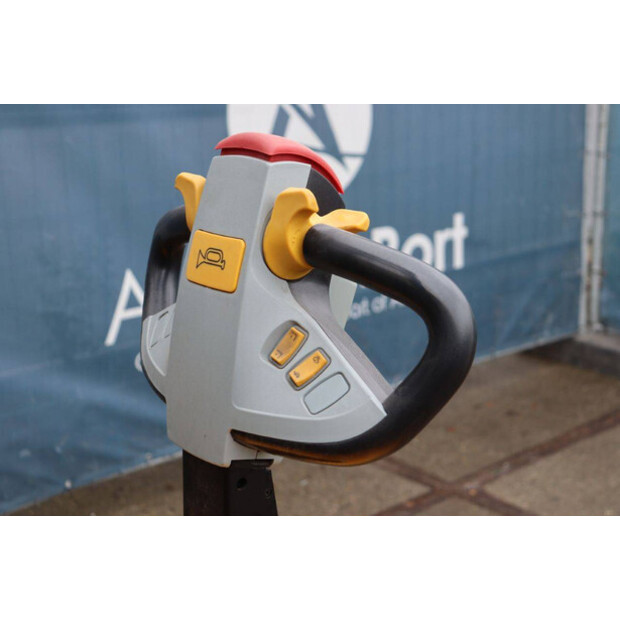 Jungheinrich EMD 220-45585881