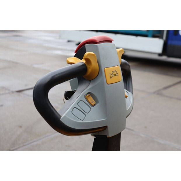 Jungheinrich EMD 220-45585882