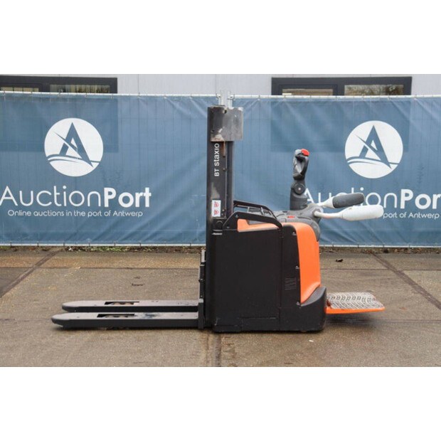 2018 Toyota SPE140-45585893