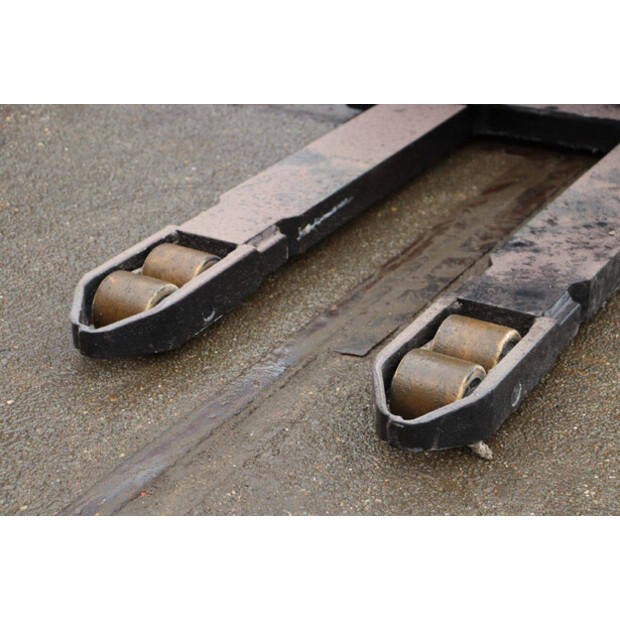 2018 Toyota SPE140-45585920