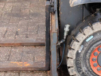 2013-linde-h20d-02-600-1425278-45585997