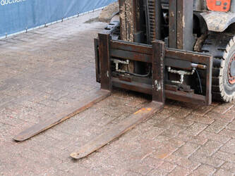 2013-linde-h20d-02-600-1425278-45585998