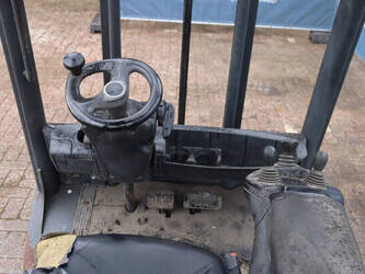 2013-linde-h20d-02-600-1425278-45586022