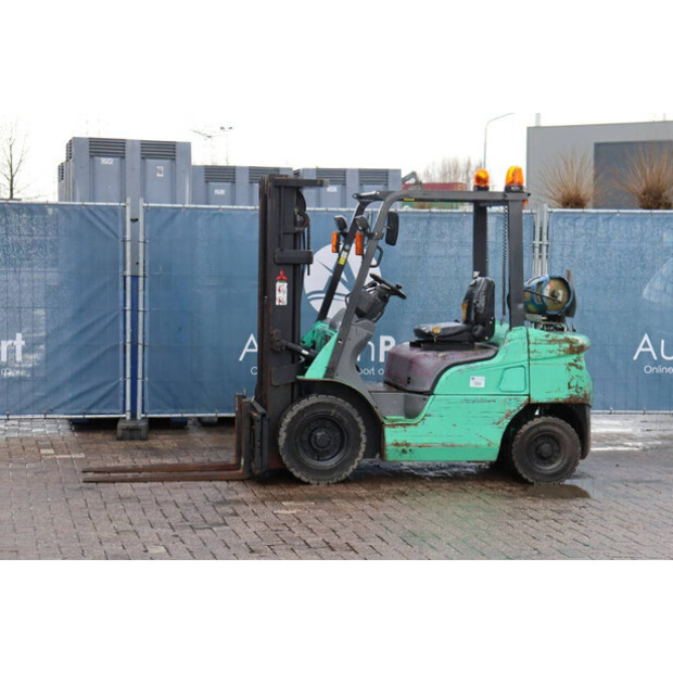 2006 MITSUBISHI 25N-45586031