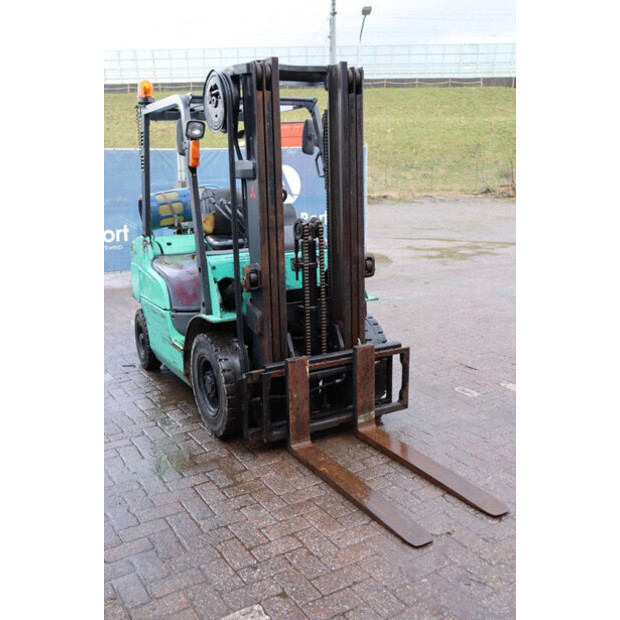 2006 MITSUBISHI 25N-45586037