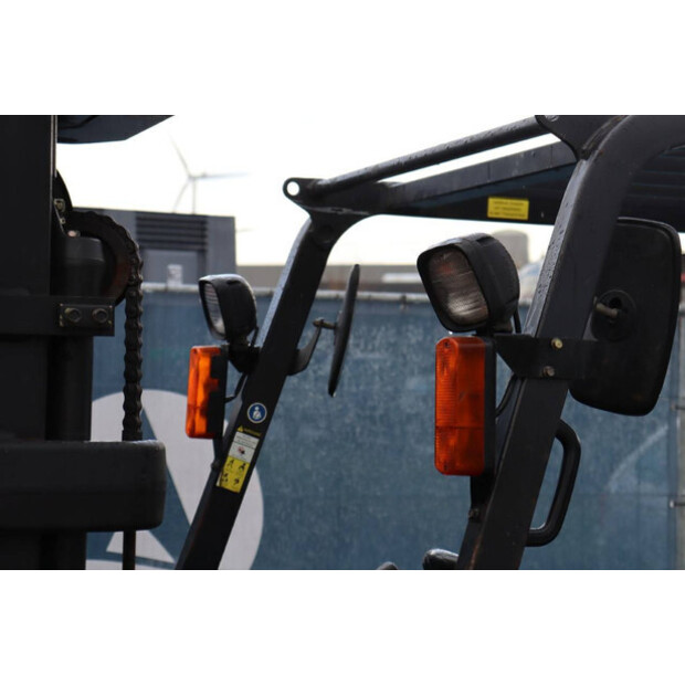 2006 MITSUBISHI 25N-45586045