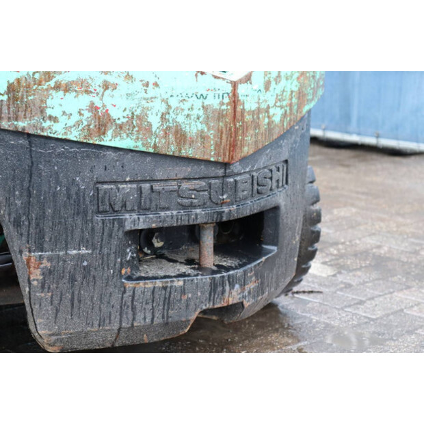 2006 MITSUBISHI 25N-45586052