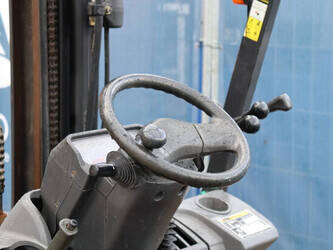 2006-mitsubishi-25n-45586056