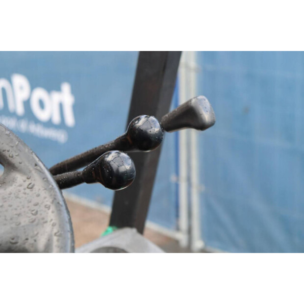 2006 MITSUBISHI 25N-45586061