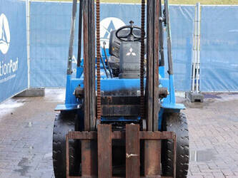 mitsubishi-fd30k-1425280-45586082