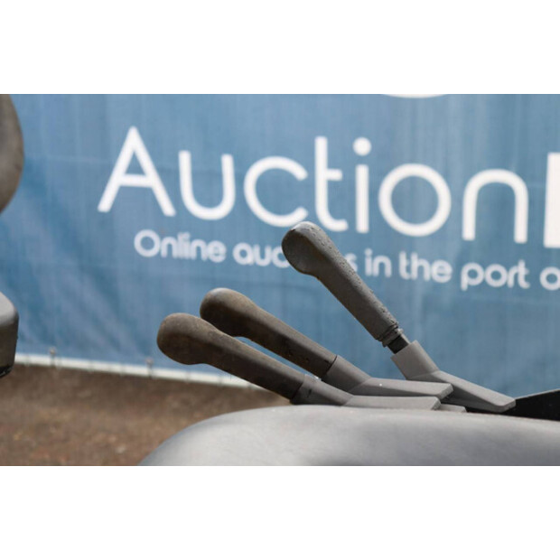 2000 Hyster H4.00XM-5-45586141