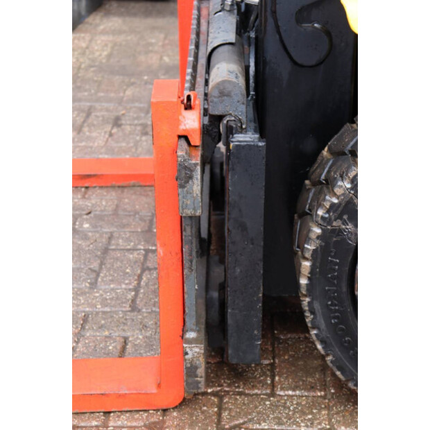 2000 Hyster H4.00XM-5-45586154