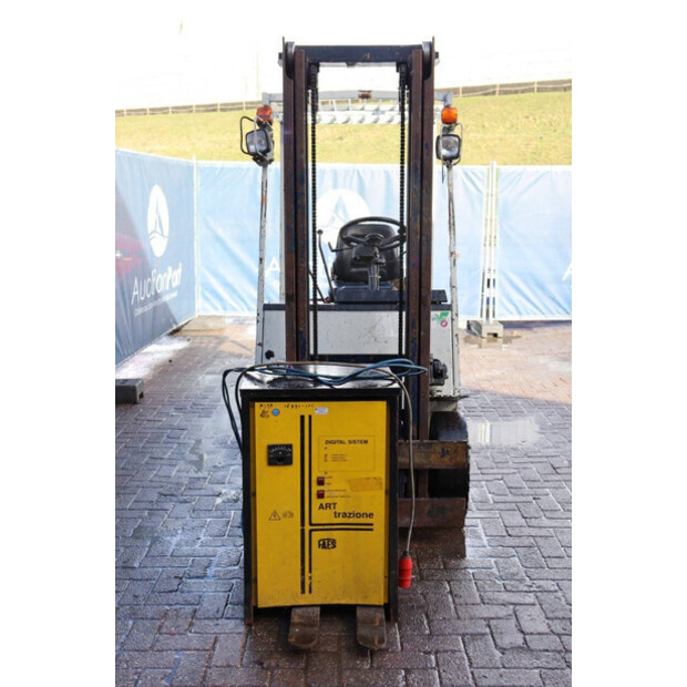 كوماتسو FB15-5-45586204