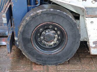 komatsu-fb15-5-1425283-45586212